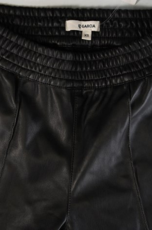 Dámské kalhoty  Garcia, Velikost XS, Barva Černá, Cena  98,00 Kč