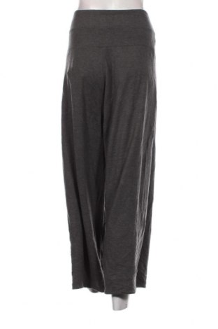 Дамски панталон Garnet Hill, Размер M, Цвят Сив, Цена 40,80 лв.