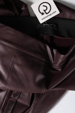 Дамски панталон George, Размер M, Цвят Червен, Цена 13,05 лв.