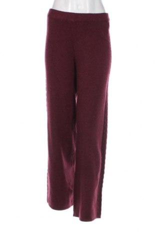 Дамски панталон Guess, Размер S, Цвят Червен, Цена 77,40 лв.
