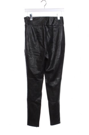 Γυναικείο παντελόνι Guess, Μέγεθος M, Χρώμα Μαύρο, Τιμή 33,69 €