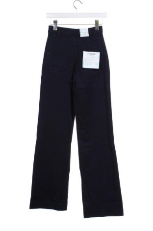 Дамски панталон Guess, Размер XS, Цвят Син, Цена 172,00 лв.