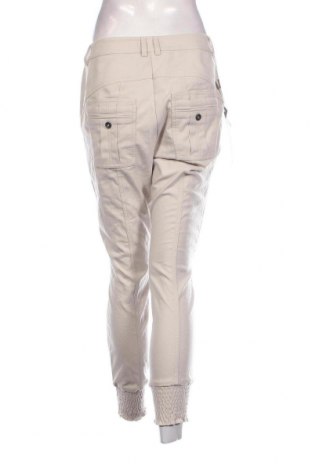 Дамски панталон Gustav, Размер M, Цвят Бежов, Цена 67,32 лв.