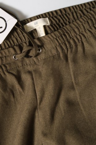 Дамски панталон H&M L.O.G.G., Размер M, Цвят Зелен, Цена 8,12 лв.