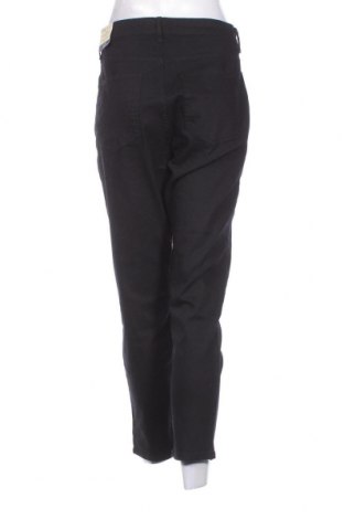 Pantaloni de femei LC Waikiki, Mărime M, Culoare Negru, Preț 106,07 Lei