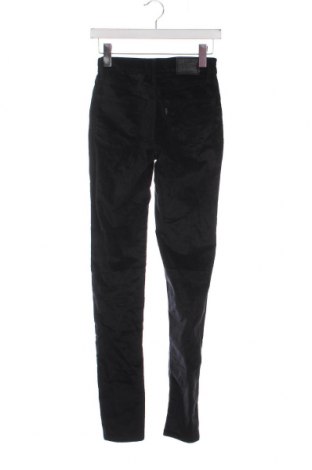 Pantaloni de femei Levi's, Mărime XS, Culoare Negru, Preț 33,55 Lei