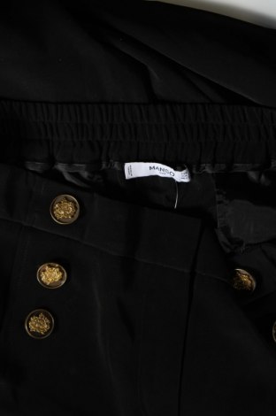 Γυναικείο παντελόνι Mango, Μέγεθος S, Χρώμα Μαύρο, Τιμή 17,44 €