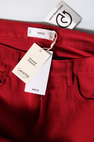 Pantaloni de femei Mango, Mărime M, Culoare Roșu, Preț 139,16 Lei