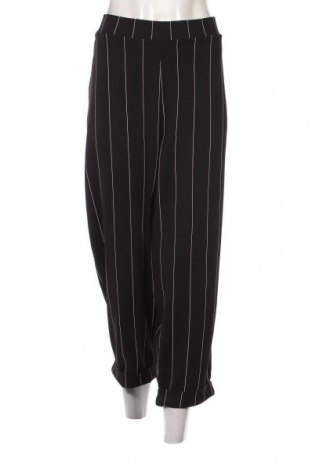 Дамски панталон New Look, Размер 3XL, Цвят Черен, Цена 17,40 лв.