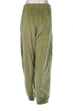 Damskie spodnie Nike, Rozmiar XL, Kolor Zielony, Cena 396,62 zł