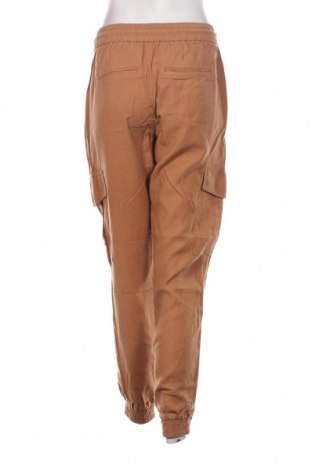 Дамски панталон ONLY, Размер S, Цвят Кафяв, Цена 30,38 лв.