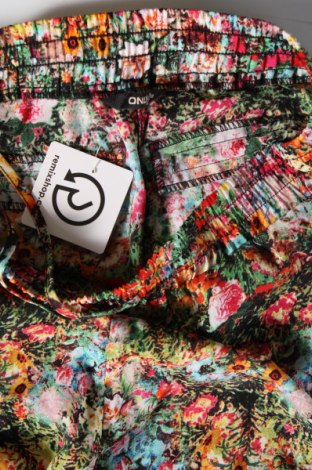 Pantaloni de femei ONLY, Mărime M, Culoare Multicolor, Preț 68,88 Lei