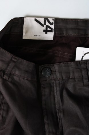 Дамски панталон Opus, Размер L, Цвят Кафяв, Цена 10,20 лв.