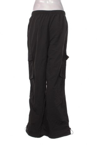 Γυναικείο παντελόνι PUMA, Μέγεθος M, Χρώμα Μαύρο, Τιμή 30,68 €