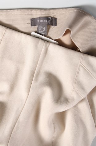 Дамски панталон Primark, Размер M, Цвят Бежов, Цена 4,93 лв.