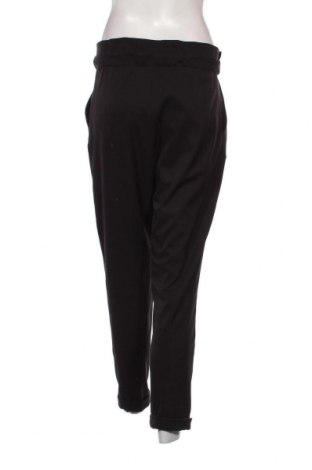 Γυναικείο παντελόνι Pull&Bear, Μέγεθος S, Χρώμα Μαύρο, Τιμή 4,15 €