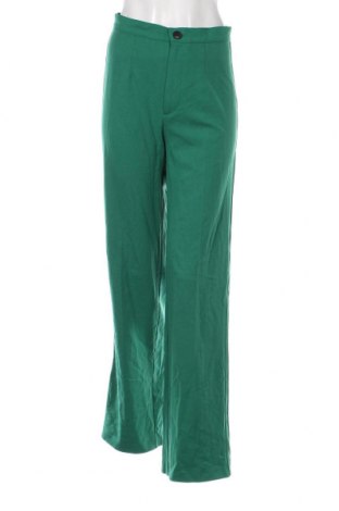 Damskie spodnie Pull&Bear, Rozmiar S, Kolor Zielony, Cena 41,74 zł
