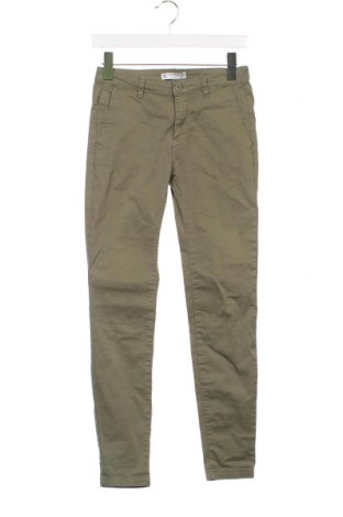 Dámské kalhoty  Pull&Bear, Velikost XS, Barva Zelená, Cena  367,00 Kč