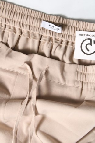 Pantaloni de femei Reserved, Mărime L, Culoare Bej, Preț 74,00 Lei