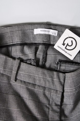 Дамски панталон Reserved, Размер L, Цвят Сив, Цена 13,05 лв.