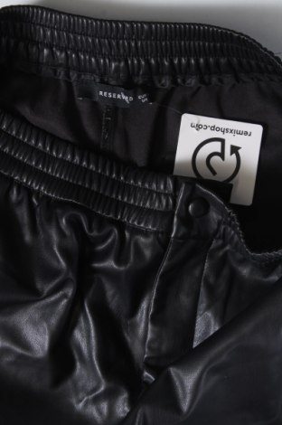 Дамски панталон Reserved, Размер S, Цвят Черен, Цена 29,00 лв.