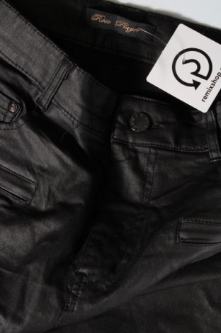 Дамски панталон Rose Player, Размер L, Цвят Черен, Цена 7,25 лв.