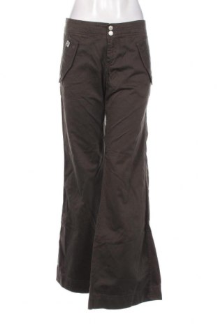 Γυναικείο παντελόνι Roxy, Μέγεθος M, Χρώμα Πράσινο, Τιμή 14,23 €