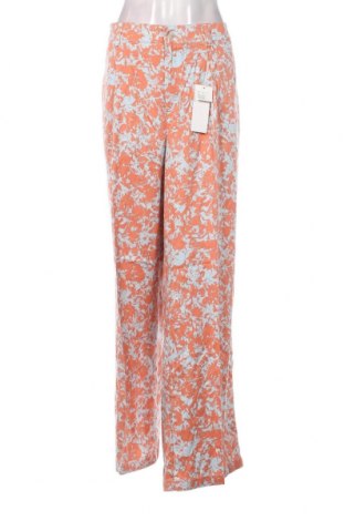 Дамски панталон S.Oliver, Размер XL, Цвят Многоцветен, Цена 51,15 лв.