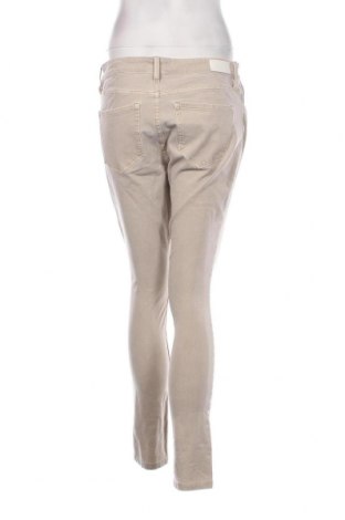 Дамски панталон S.Oliver, Размер M, Цвят Бежов, Цена 6,15 лв.