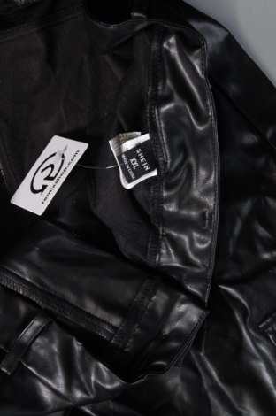 Γυναικείο παντελόνι SHEIN, Μέγεθος XXL, Χρώμα Μαύρο, Τιμή 10,76 €