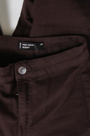 Дамски панталон Sinsay, Размер XXS, Цвят Кафяв, Цена 14,80 лв.