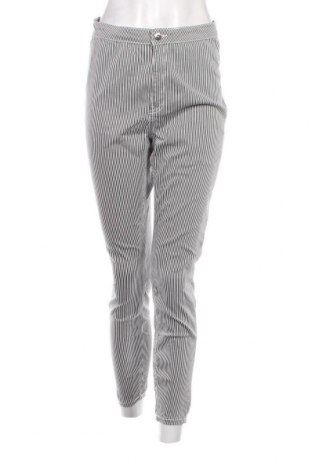 Дамски панталон Sinsay, Размер M, Цвят Многоцветен, Цена 10,64 лв.
