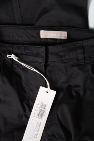 Pantaloni de femei Stefanel, Mărime M, Culoare Negru, Preț 671,05 Lei