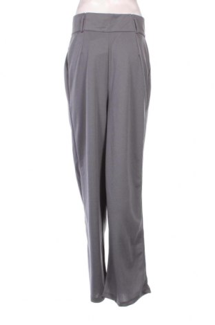 Γυναικείο παντελόνι Trendyol, Μέγεθος M, Χρώμα Γκρί, Τιμή 56,34 €