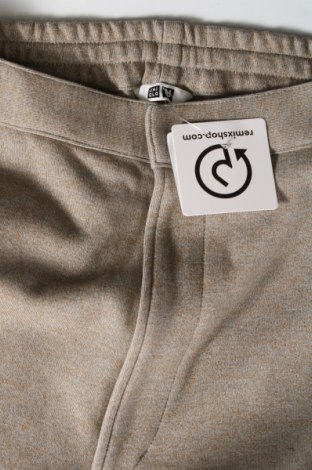 Дамски панталон Uniqlo, Размер S, Цвят Многоцветен, Цена 16,40 лв.