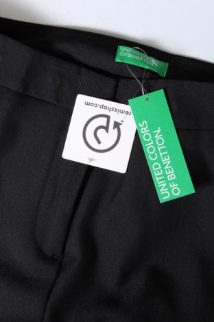 Damskie spodnie United Colors Of Benetton, Rozmiar S, Kolor Czarny, Cena 59,49 zł
