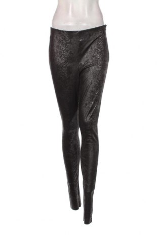 Γυναικείο παντελόνι Vero Moda, Μέγεθος M, Χρώμα Πολύχρωμο, Τιμή 4,84 €