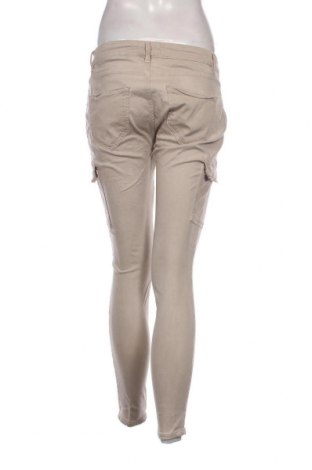 Pantaloni de femei Zara, Mărime S, Culoare Bej, Preț 31,05 Lei