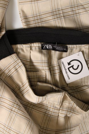 Дамски панталон Zara, Размер M, Цвят Бежов, Цена 5,40 лв.