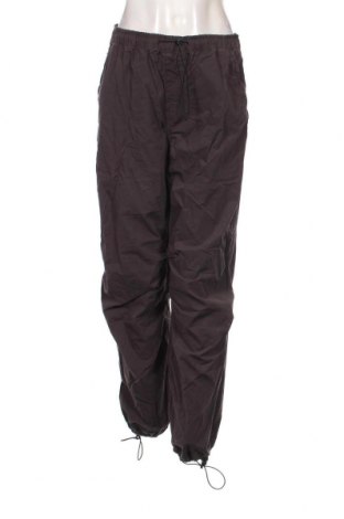 Pantaloni de femei Zara, Mărime S, Culoare Gri, Preț 41,33 Lei