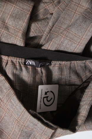 Pantaloni de femei Zara, Mărime M, Culoare Multicolor, Preț 26,69 Lei