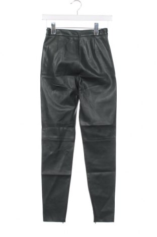 Pantaloni de femei Zara, Mărime XS, Culoare Verde, Preț 37,20 Lei