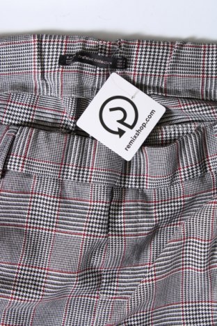 Дамски панталон Zara Trafaluc, Размер M, Цвят Многоцветен, Цена 27,00 лв.