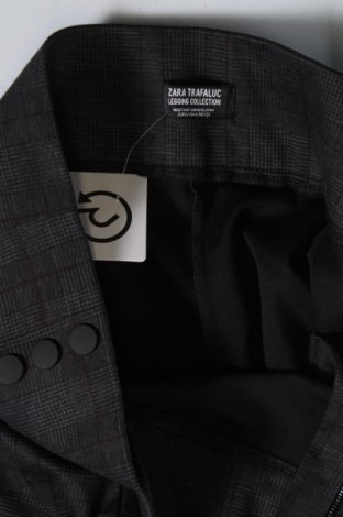 Дамски панталон Zara Trafaluc, Размер S, Цвят Многоцветен, Цена 6,75 лв.