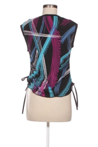 Γυναικείο αμάνικο μπλουζάκι, Μέγεθος M, Χρώμα Πολύχρωμο, Τιμή 3,99 €