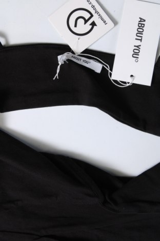 Γυναικείο αμάνικο μπλουζάκι About You, Μέγεθος M, Χρώμα Μαύρο, Τιμή 4,47 €