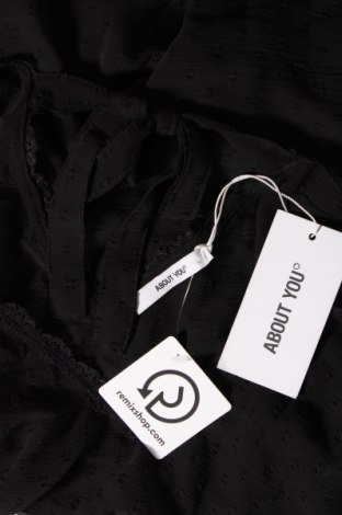Tricou de damă About You, Mărime XL, Culoare Negru, Preț 101,97 Lei