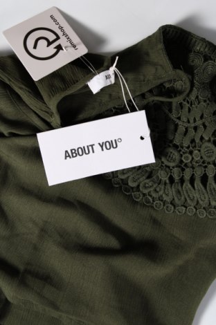 Γυναικείο αμάνικο μπλουζάκι About You, Μέγεθος L, Χρώμα Πράσινο, Τιμή 15,98 €