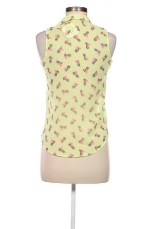 Γυναικείο αμάνικο μπλουζάκι Bershka, Μέγεθος S, Χρώμα Κίτρινο, Τιμή 3,39 €