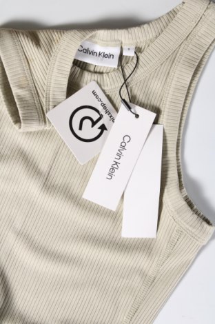 Γυναικείο αμάνικο μπλουζάκι Calvin Klein, Μέγεθος S, Χρώμα Πράσινο, Τιμή 47,94 €